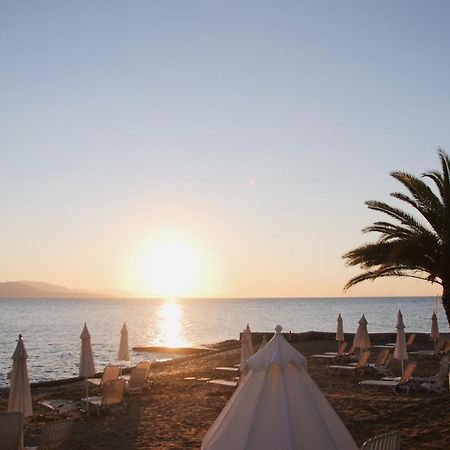 Long Beach Hotel & Resort Longos  Dış mekan fotoğraf